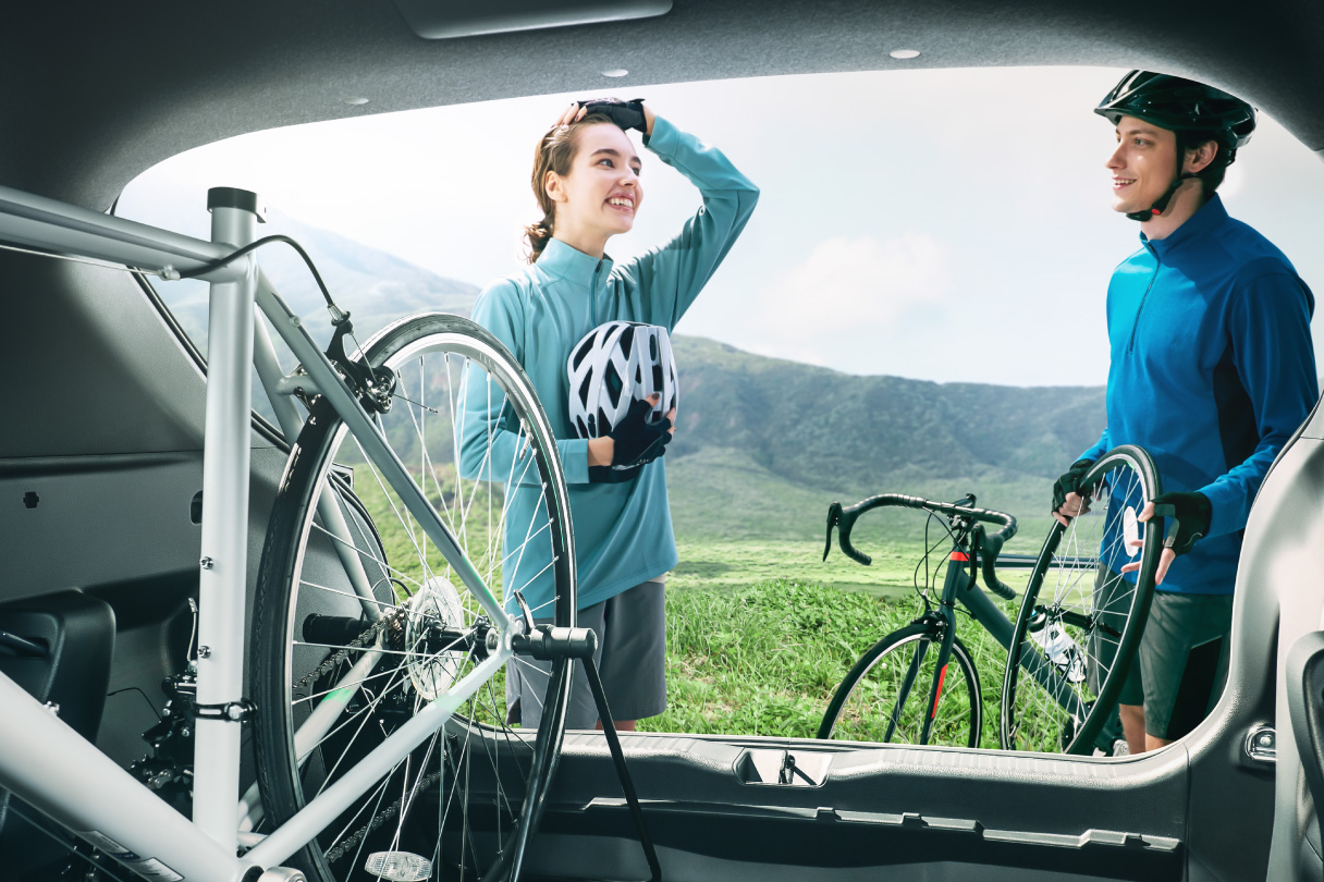 yariscross_top_img04