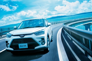 Z(ハイブリッド・2WD)